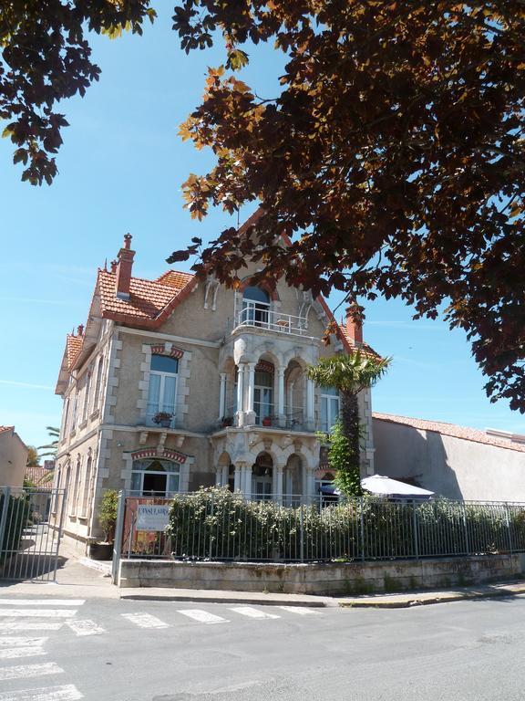 D'hotes L'insulaire Pensión Saint-Denis-dʼOléron
